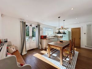 Photo 13- click for photo gallery